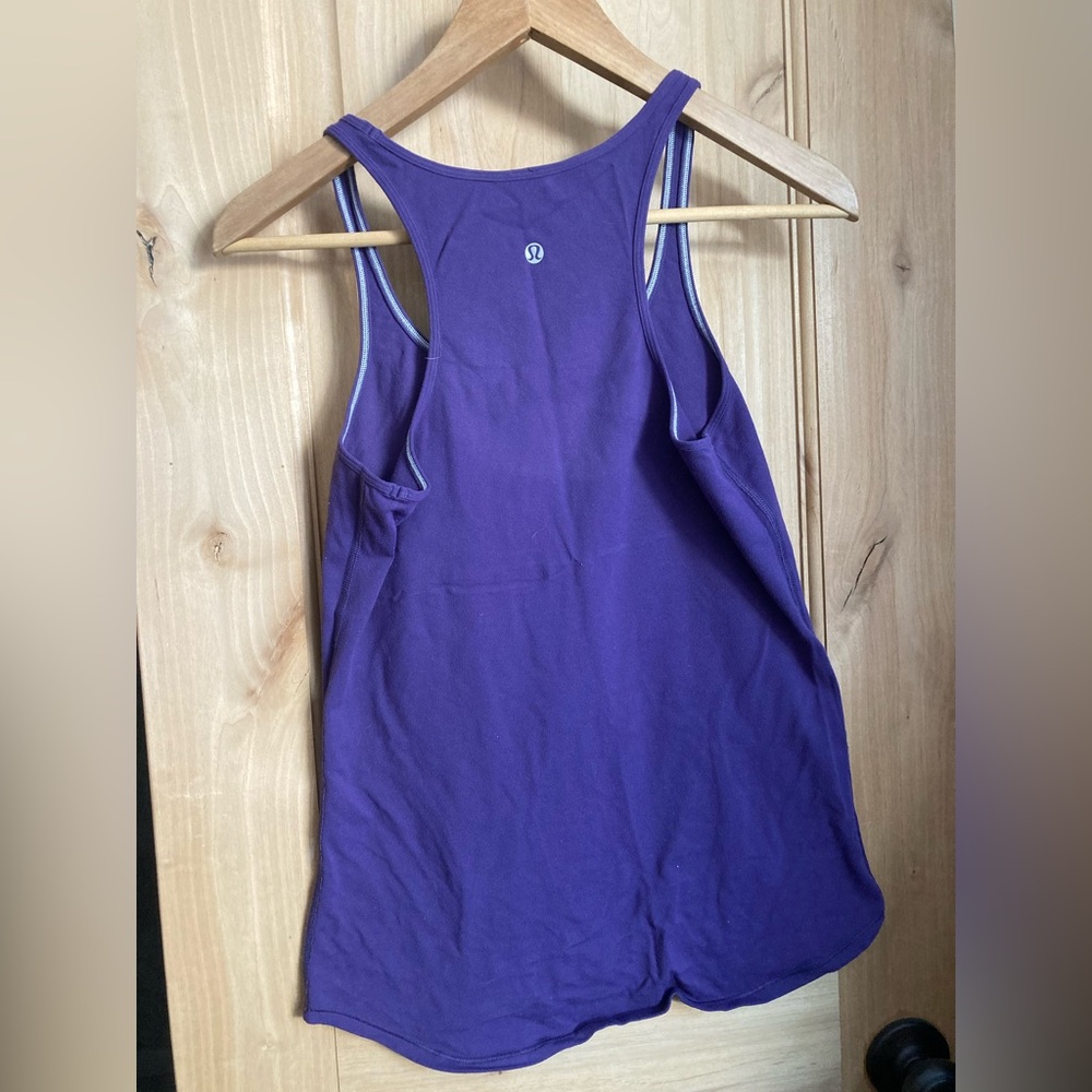 Lululemon purple workout shirt size 6